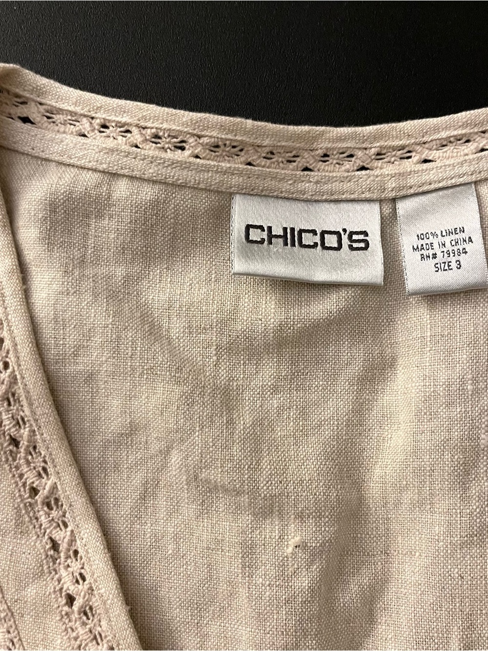 Chico's 100% linen cream v neck boho peasant top with boxy fit - Picture 7 of 7